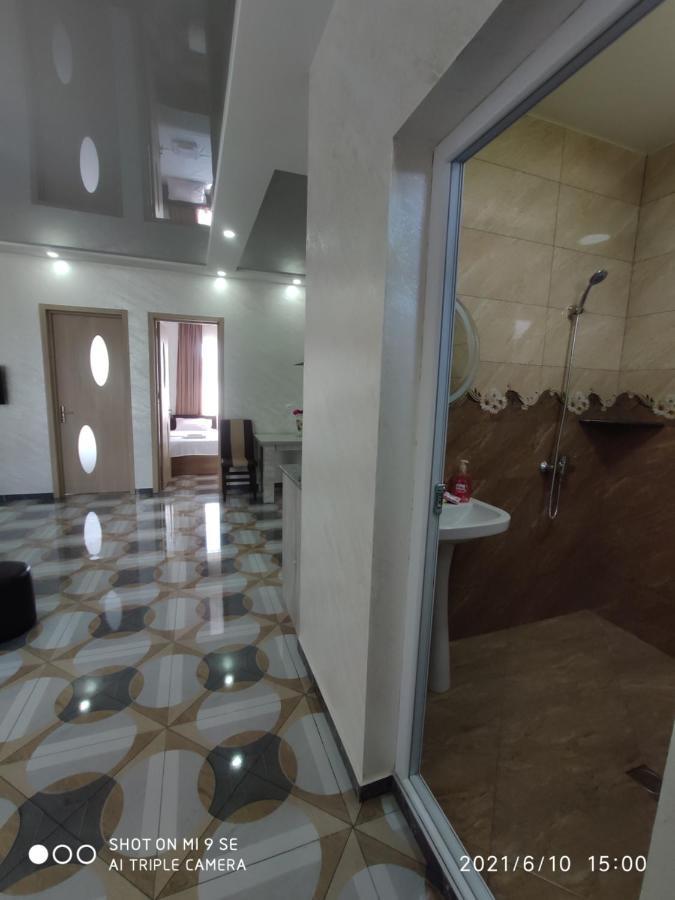 Ferienwohnung Kochalidze Family Batumi Exterior foto
