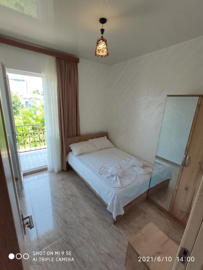Ferienwohnung Kochalidze Family Batumi Exterior foto