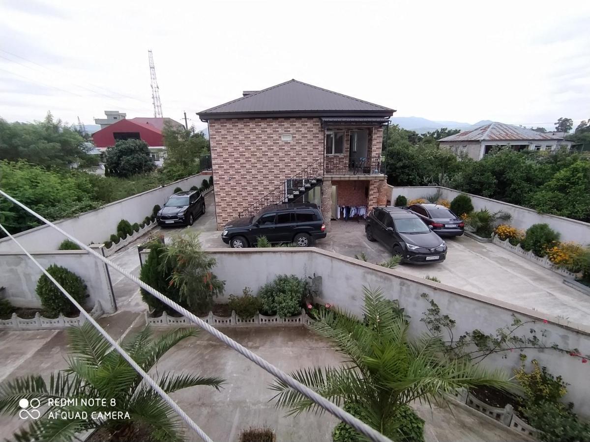 Ferienwohnung Kochalidze Family Batumi Exterior foto