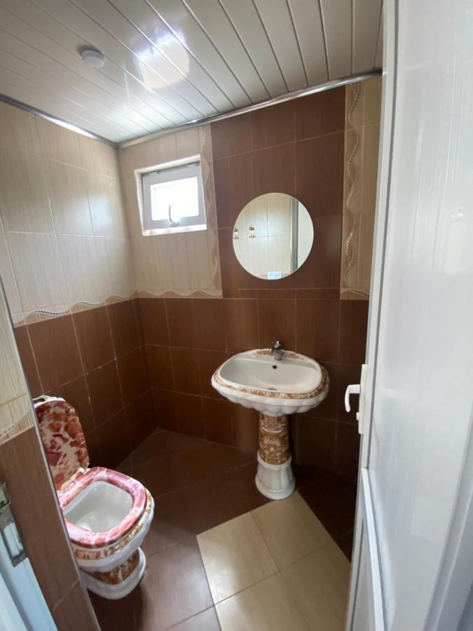 Ferienwohnung Kochalidze Family Batumi Exterior foto